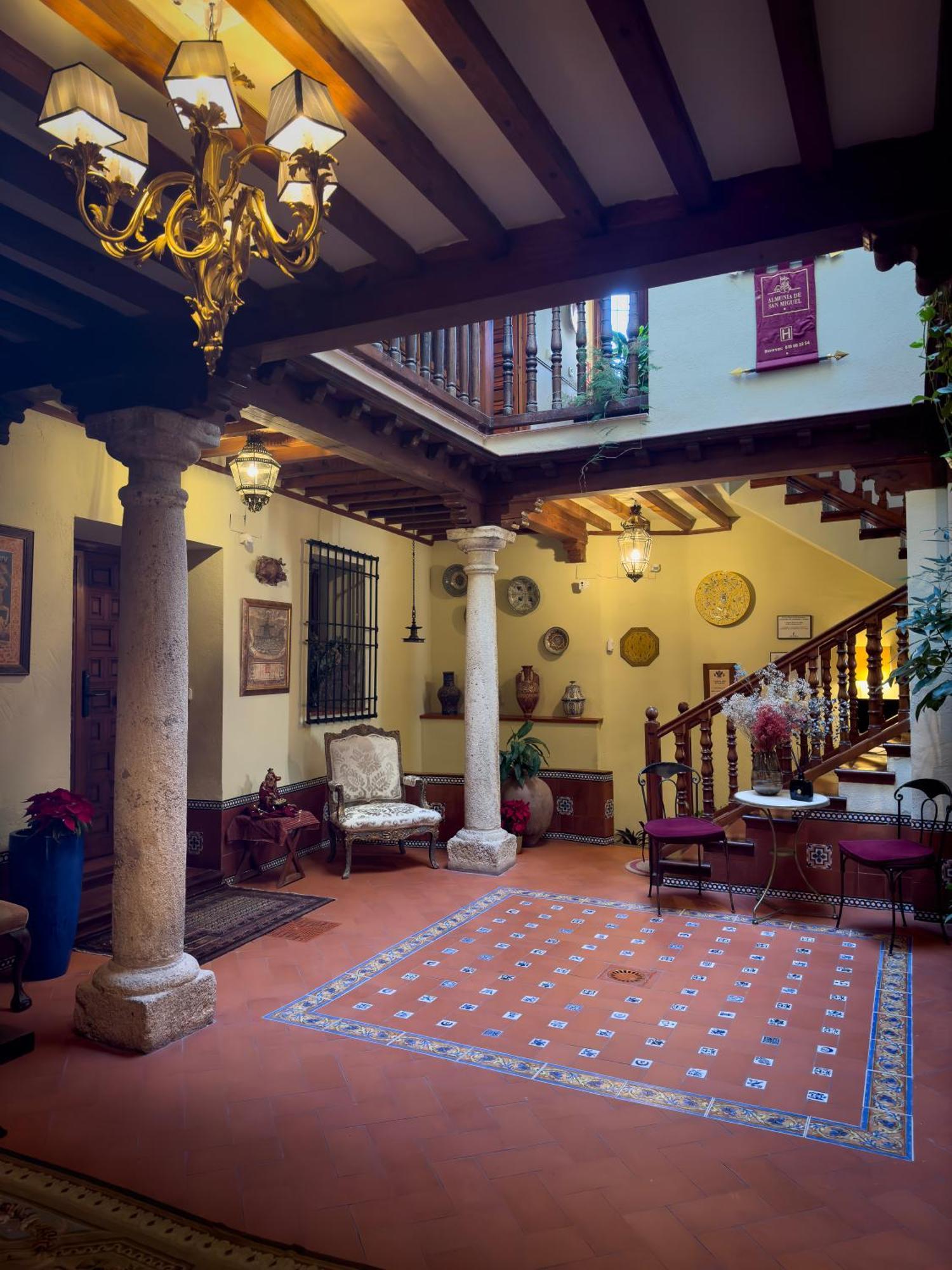 Apartahotel Almunia De San Miguel Toledo